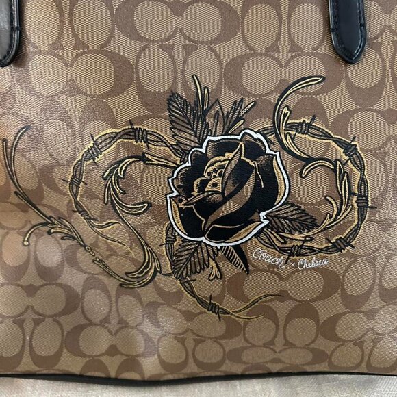 Coach Chelsea Champlain Animation Tattoo Roses Signature C Large Tote F76778 - Picture 3 of 6